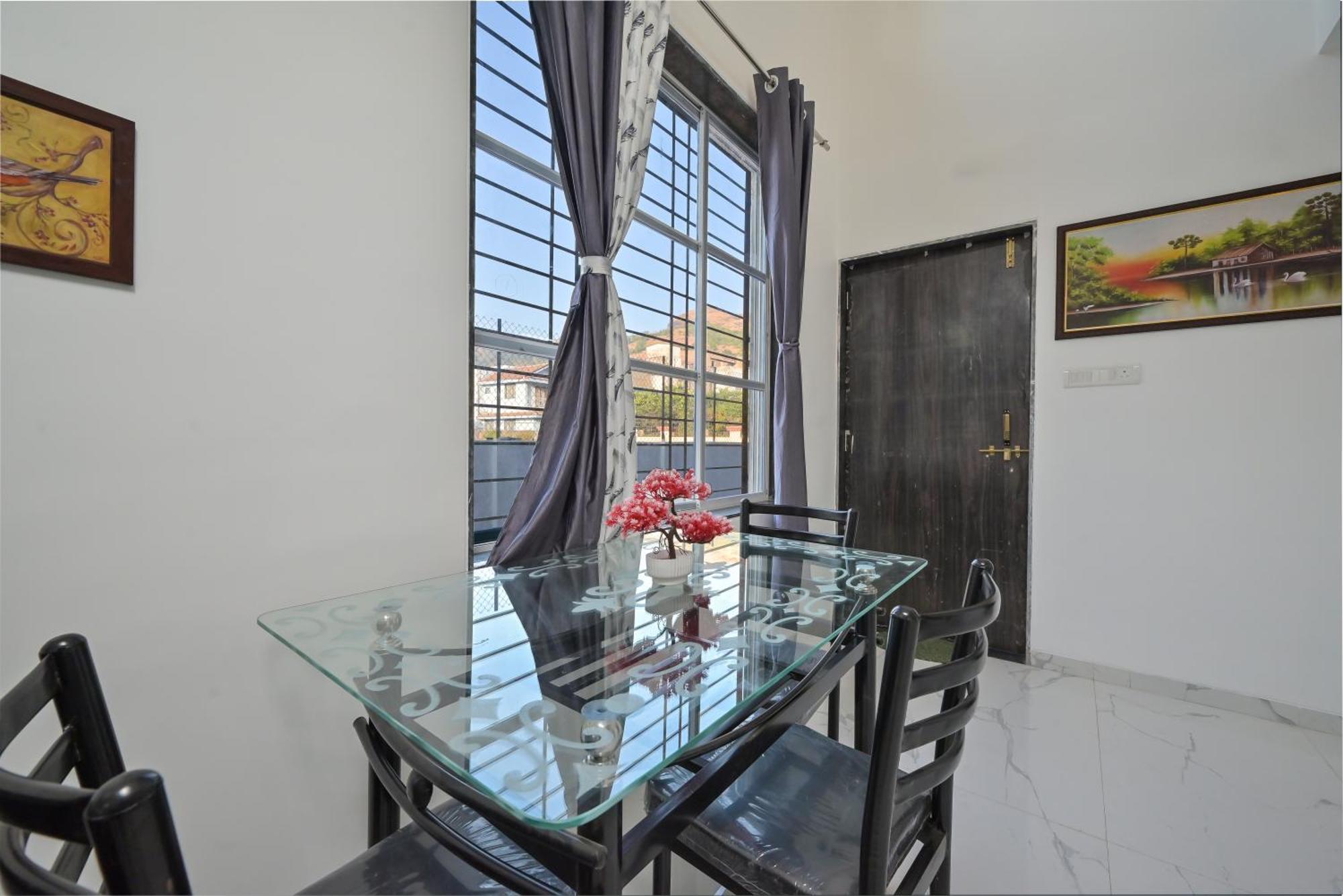 לונבלה Empyrean Stay Ll 2Bhk Ll Ac Ll Jannat Villa Ll Private Swimming Pool מראה חיצוני תמונה